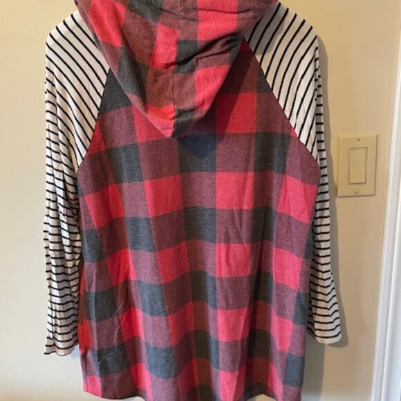 CY Plaid/Stripped Pink/Grey  Hoodie Size M - Picture 5 of 5